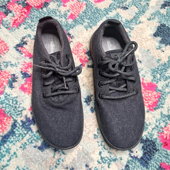 Allbirds Mens Wool Runners in Natural Black - Picture 2 of 6